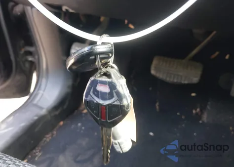 2010 Mitsubishi Endeavor Ls z USA, uszkodzony, nr VIN 4A4JM2AS7AE005181